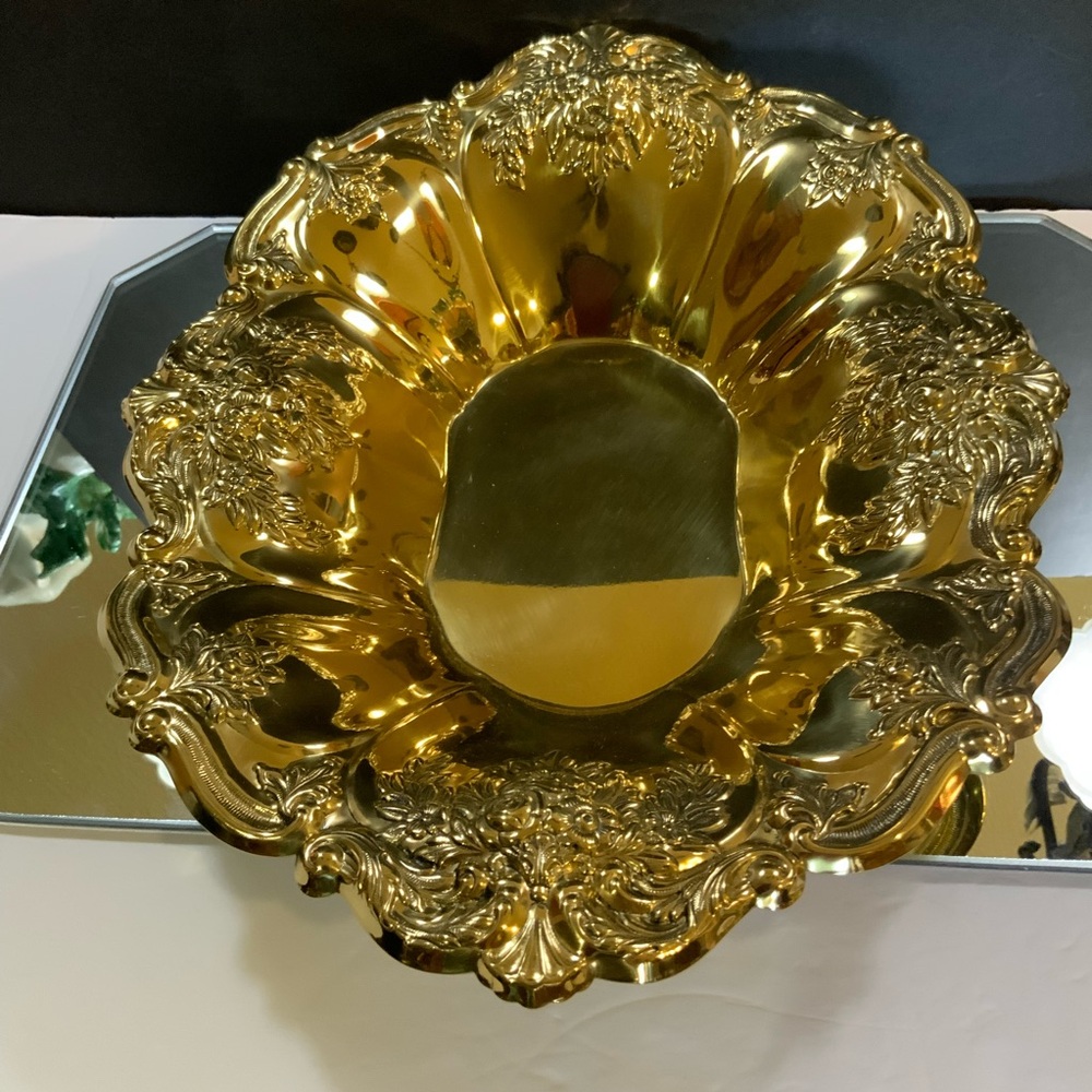 Elegant Gold Tone Decorative Bowl Floral Embellishments Hollywood Regency
